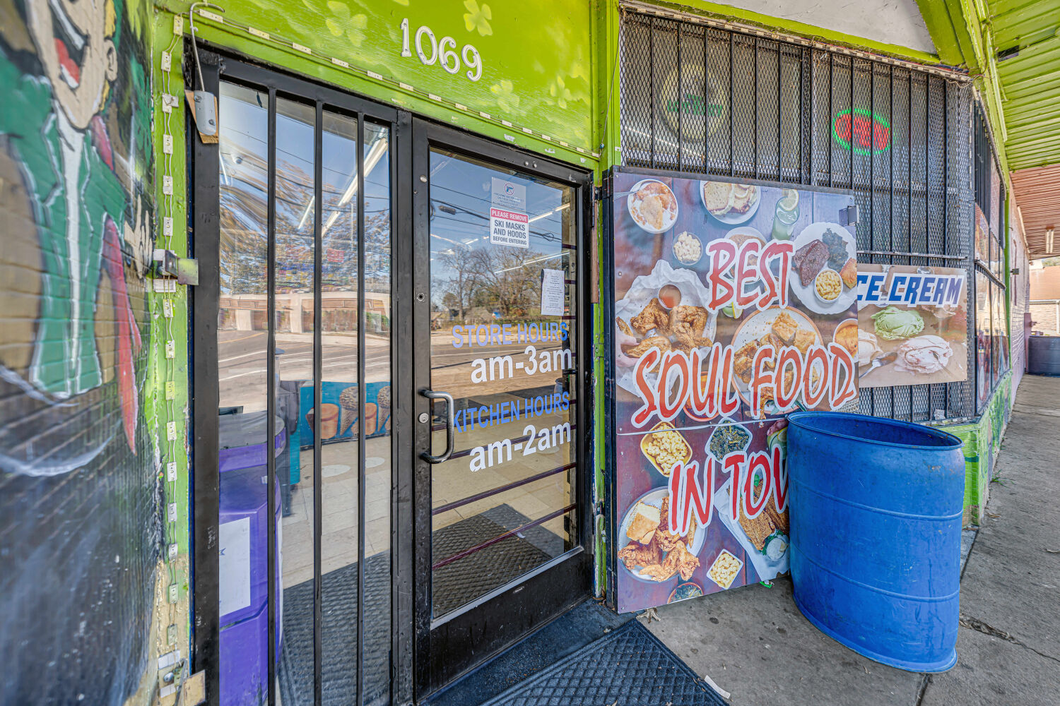 Very Lucky Food Mart - Memphis, TN